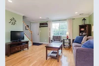 58 Robert Dr #58, Bedford, MA 01730 - Photo 2