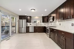 93 Spyglass Hill Dr, Ashland, MA 01721 - Photo 1