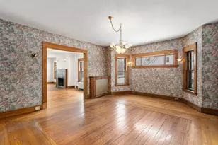 61 Cleveland St, Holyoke, MA 01040 - Photo 12