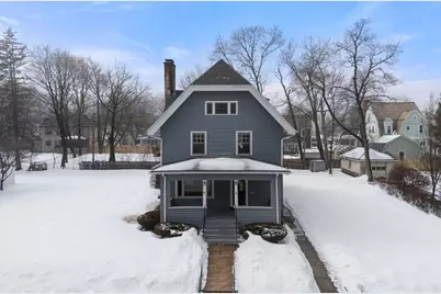 61 Cleveland St, Holyoke, MA 01040 - Photo 32