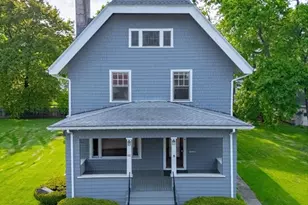 61 Cleveland St, Holyoke, MA 01040 - Photo 1