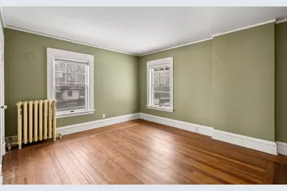 61 Cleveland St, Holyoke, MA 01040 - Photo 26