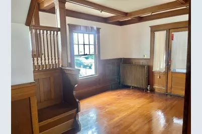 47 Pleasant St, Everett, MA 02149 - Photo 8