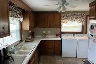 16 Indian Rock Dr, Saugus, MA 01906 - Photo 2