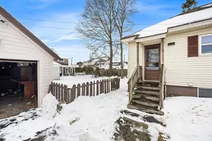 108 Inland St, Lowell, MA 01851 - Photo 34