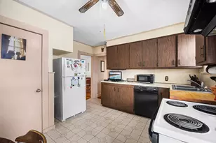 108 Inland St, Lowell, MA 01851 - Photo 4