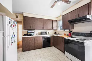 108 Inland St, Lowell, MA 01851 - Photo 2