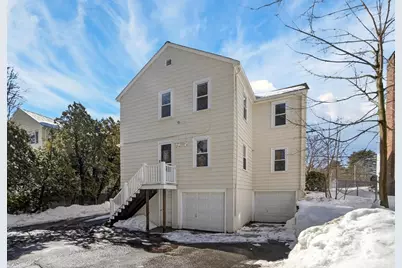 8-10 Willow St, Newton, MA 02459 - Photo 28