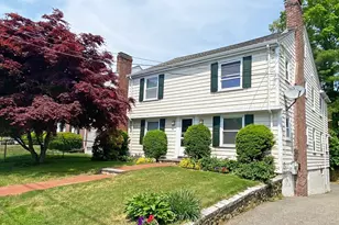 8-10 Willow St, Newton, MA 02459 - Photo 1