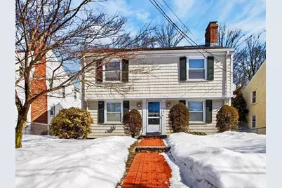 8-10 Willow St, Newton, MA 02459 - Photo 2