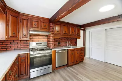 16 Sunnyfield Rd, Bedford, MA 01730 - Photo 8