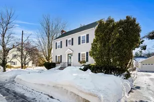 97 Pleasant St, Milton, MA 02186 - Photo 32