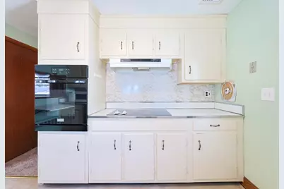 11 Lorraine Ter, Arlington, MA 02474 - Photo 6