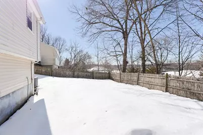 11 Lorraine Ter, Arlington, MA 02474 - Photo 18