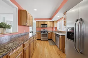 185 Dover St, Brockton, MA 02301 - Photo 2