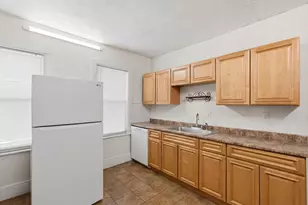 22 Deering Rd, Boston, MA 02126 - Photo 4