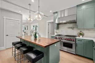 4 Grove St, Medford, MA 02155 - Photo 14