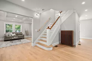 4 Grove St, Medford, MA 02155 - Photo 6