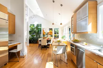 34 Hyslop Road, Brookline, MA 02445 - Photo 6