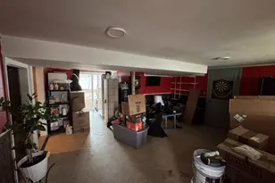 132 Commonwealth Ave, Lowell, MA 01852 - Photo 8