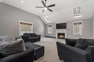 3 Mohegan Cir, Milford, MA 01757 - Photo 16