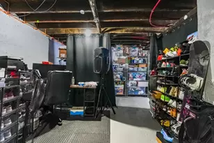 87 Adams St, New Bedford, MA 02746 - Photo 16