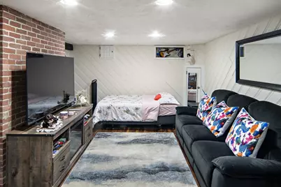 15 E Grove St, Middleborough, MA 02346 - Photo 22