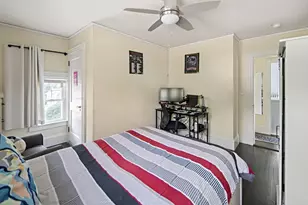 15 E Grove St, Middleborough, MA 02346 - Photo 18