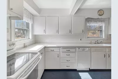 10 Allison Rd, Saugus, MA 01906 - Photo 14