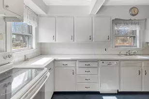 10 Allison Rd, Saugus, MA 01906 - Photo 14