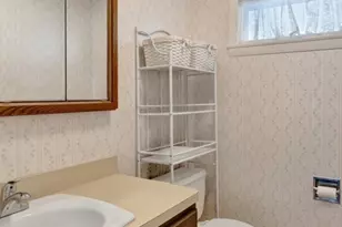 10 Allison Rd, Saugus, MA 01906 - Photo 28