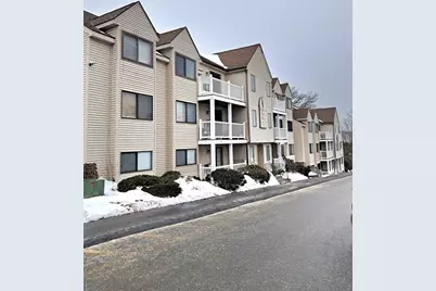 11 Hulbert Rd #13, Worcester, MA 01603 - Photo 2