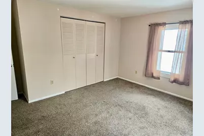297 Ashland Ave #16, Southbridge, MA 01550 - Photo 10