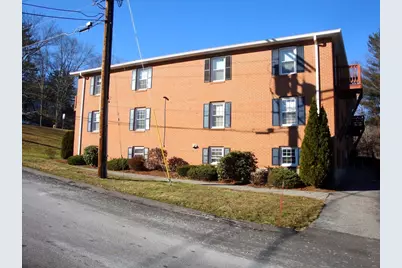 297 Ashland Ave #16, Southbridge, MA 01550 - Photo 1
