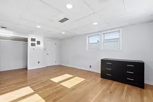 187 Hampshire St, Cambridge, MA 02139 - Photo 10