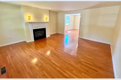 322 Lowell Street, Lexington, MA 02420 - Photo 8