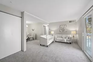 1 Post Oak Ln, Natick, MA 01760 - Photo 1