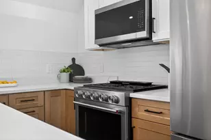 14 Hamlet, Somerville, MA 02143 - Photo 8