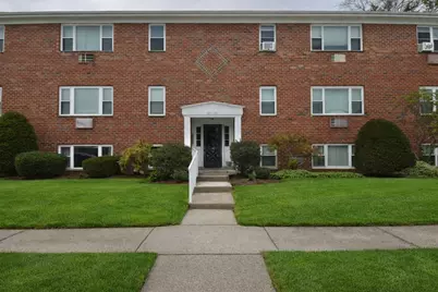 121 Regency Park Dr #121, Agawam, MA 01001 - Photo 2