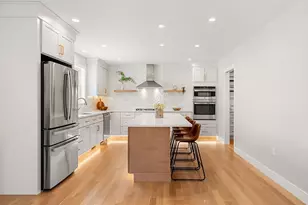 2 Rhuey Pass, Burlington, MA 01803 - Photo 8