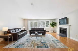 38 Alcott Cir, Taunton, MA 02780 - Photo 8