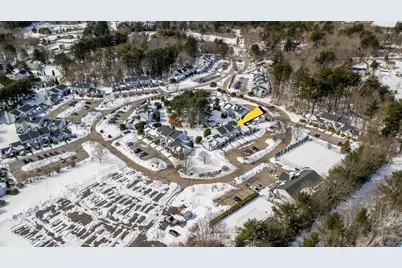 38 Alcott Cir #38, Taunton, MA 02780 - Photo 6