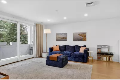 77 Court St #107, Newton, MA 02458 - Photo 12