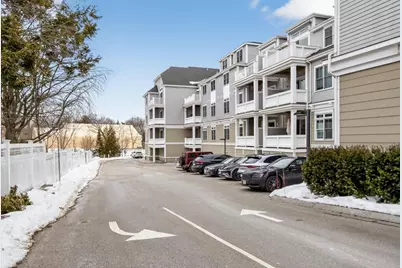 77 Court St #107, Newton, MA 02458 - Photo 32