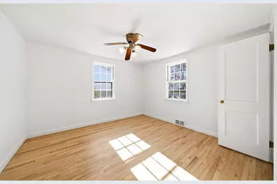 14 Washington Circle, Holbrook, MA 02343 - Photo 22