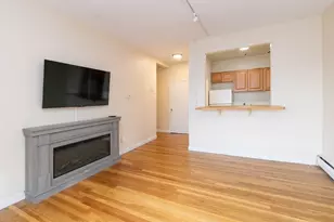 1238 Commonwealth Ave, Boston, MA 02134 - Photo 4