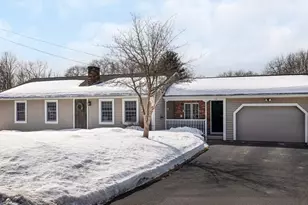 19 Fitzpatrick Rd, Grafton, MA 01519 - Photo 2