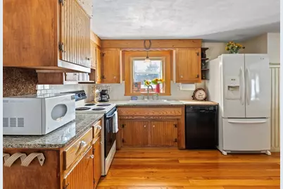 19 Fitzpatrick Rd, Grafton, MA 01519 - Photo 8