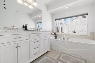 5 Lincoln Ln, Grafton, MA 01536 - Photo 16