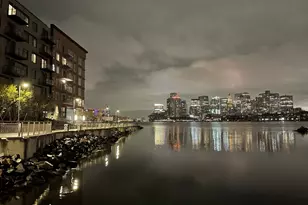 45 Lewis St, Boston, MA 02128 - Photo 18